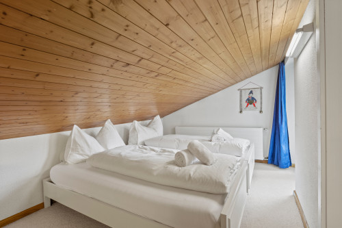 Schlafzimmer 2 mit Doppelbett