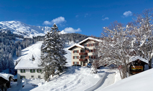 Hausansicht Winter
