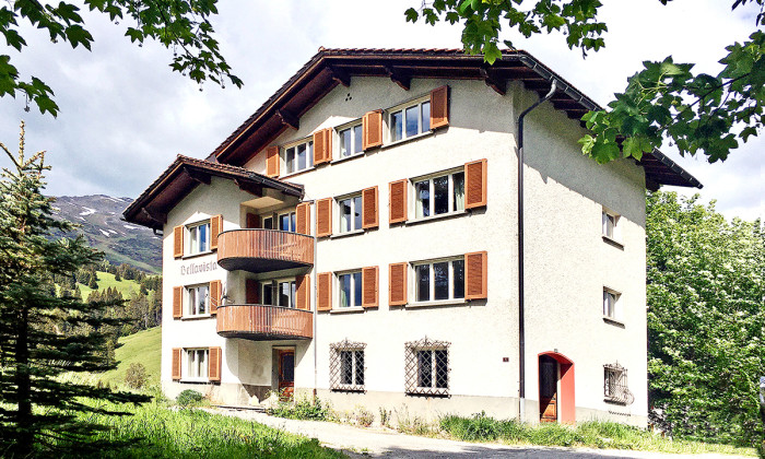 Hausansicht Sommer