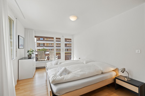 Schlafzimmer 1 mit Doppelbett