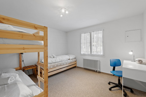 Schlafzimmer 2 mit Stockbett und Einzelbett