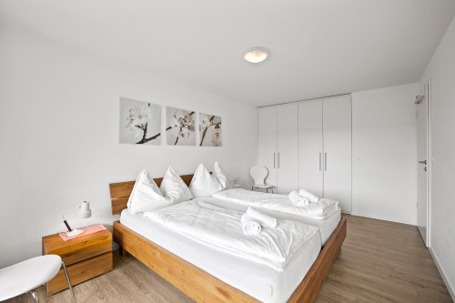Schlafzimmer 1 mit Doppelbett
