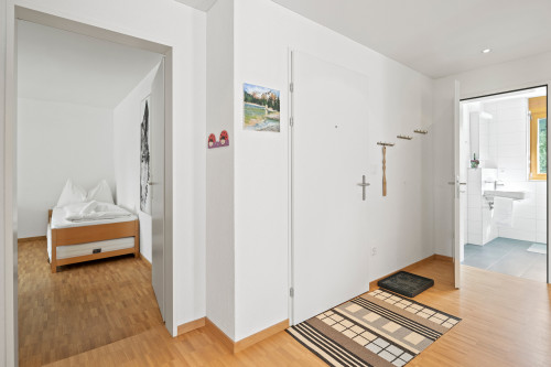 Eingangsbereich mit Schlafzimmer 1 / Badezimmer